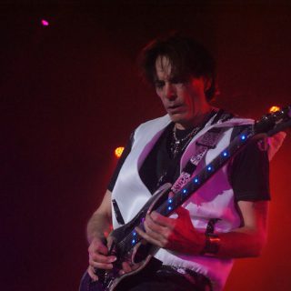 Steve Vai